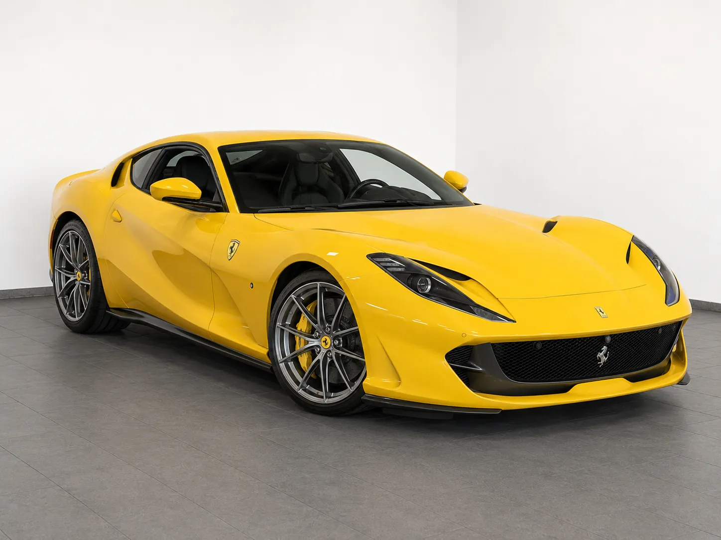 Zuletzt angekaufter Ferrari 812 in Gelb