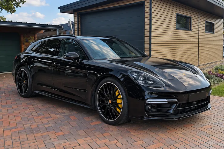Zuletzt angekaufter Porsche Panamera Sport Turismo in Schwarz